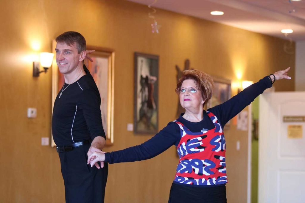 Private Dance Lessons in Niles, IL | Interclub Dance Studio
